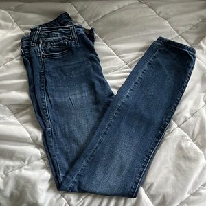 True Religion Jeans, high rise super skinny size 29